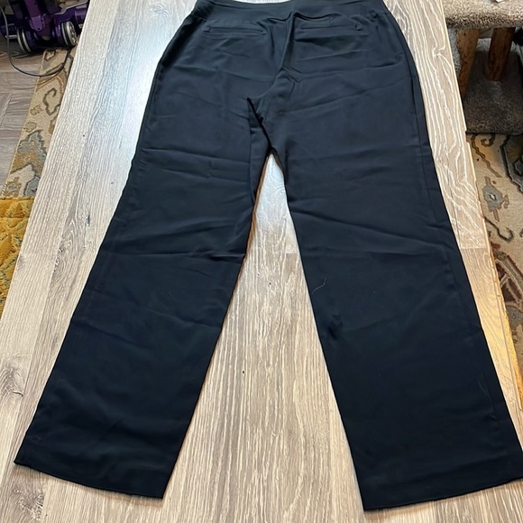 STYLE and Co pants - Picture 2 of 8